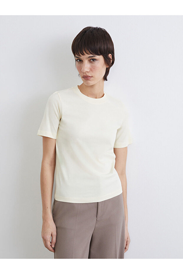 Nevavm 100% Cotton Women's T-Shirt with a Difference