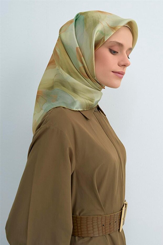 وشاح من الحرير الخالص 9519D 80