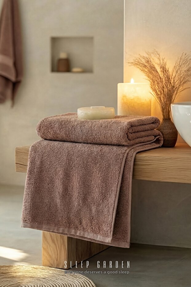 منشفة حمام ناعمة الملمس مصنوعة من القطن بنسبة 100%، مقاس 90x140 سم