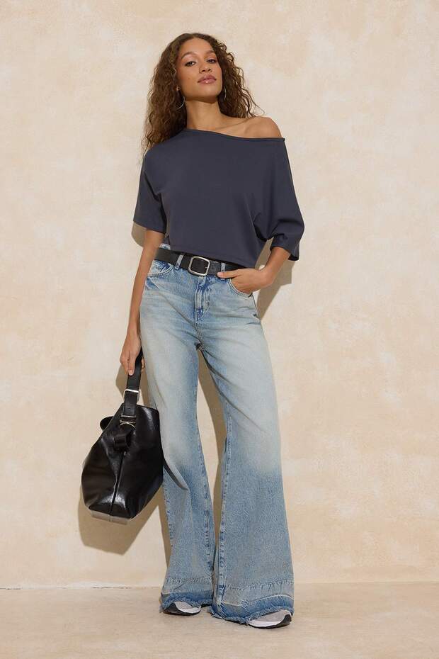 Antrasit Relaxed Kayık Yaka Yarasa Kol Truvakar Crop Soft Touch Örme Bluz TWOSS26BZ00059 - 2