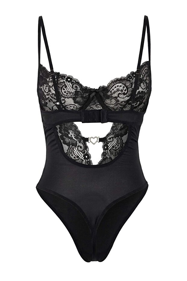 Siyah Tül Dantel Kalp Detaylı Fitted Body THMSS26BD00010 - 5
