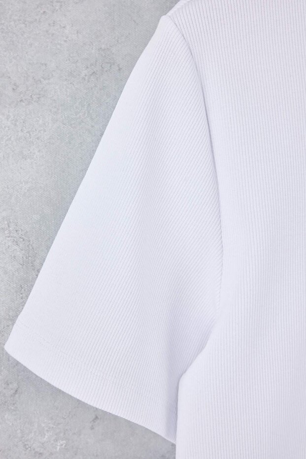 Beyaz Wardrobe Essentials Regular/Normal Kesim Dokulu Kaşkorse Basic T-Shirt TMNSS26TS00002 - 7