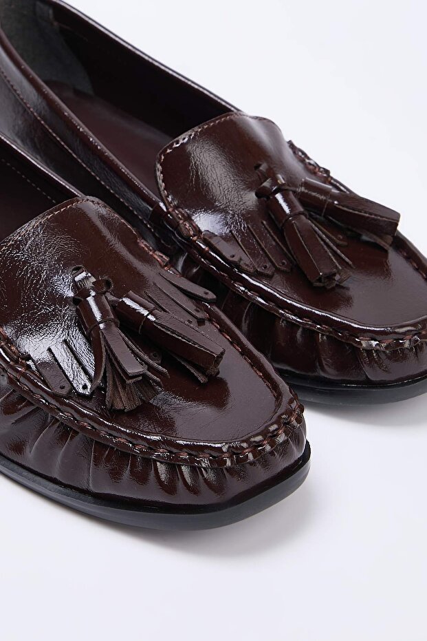 Koyu Kahverengi Püskül Detaylı Kadın Loafer TAKSS26LA00005 - 10