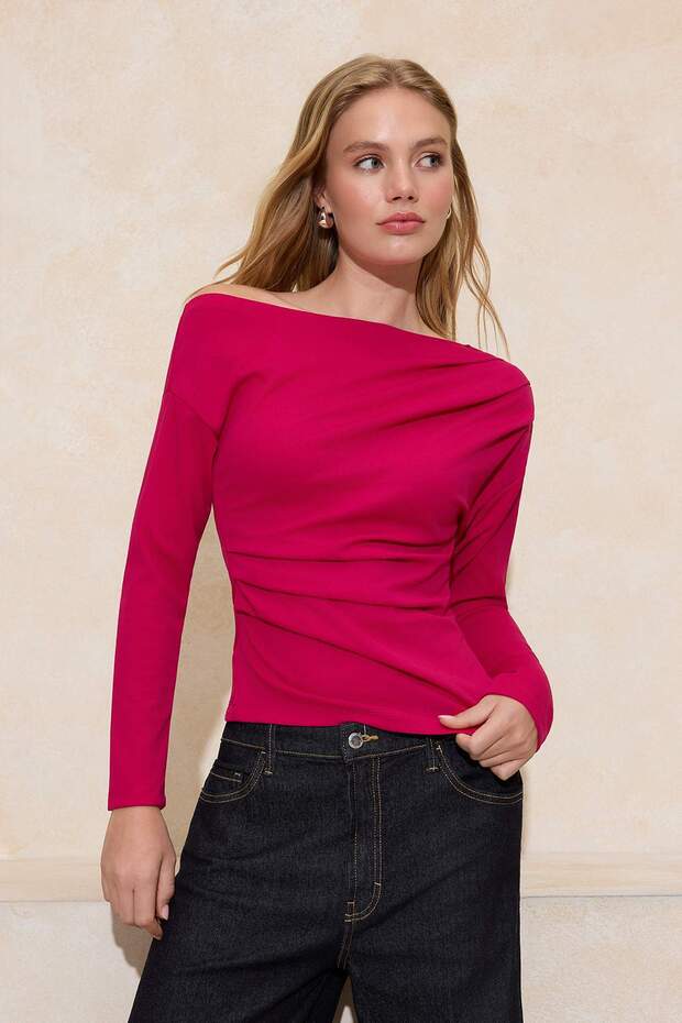 Fuşya Büzgü/Drape Detaylı Dökümlü Asimetrik Yaka Örme Bluz TWOAW26BZ00138 - 1