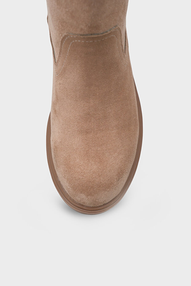 Emmye Kadın Bot - 2