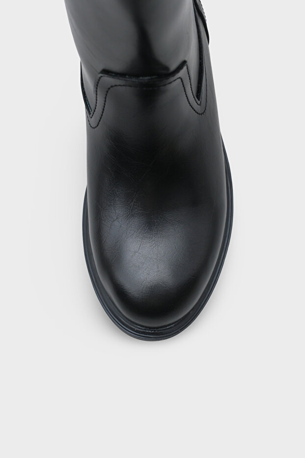 Emmye Kadın Bot - 3