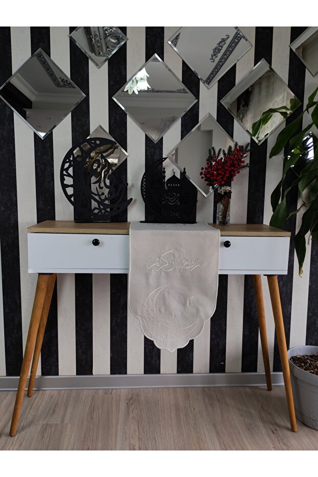 Ramadan Kaarem (Hayirli Ramazanlar) and Crescent Pattern Embroidered Runner and Door Decoration