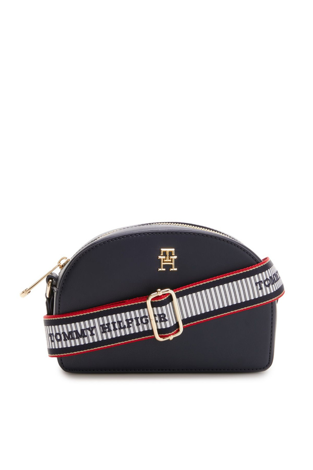 TH FRESH CAMERA BAG CORP - 3