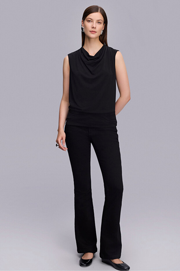 Degaje Yaka Örme Siyah Bluz - 3