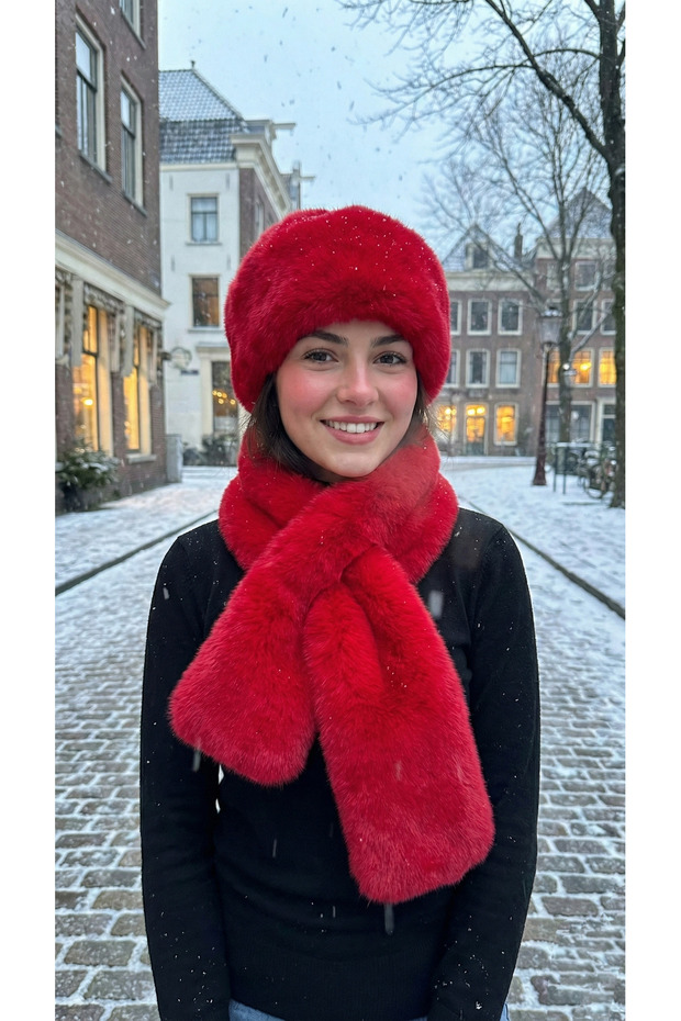 Women's Plush Bucket Hat - Scarf 2-Piece Set