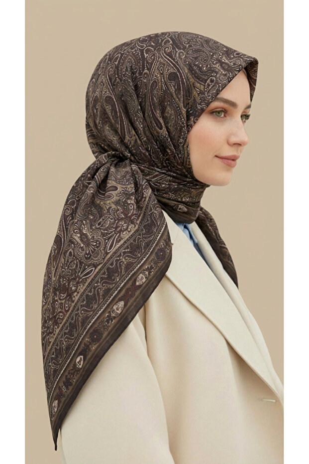 وشاح قطني منقوش بالزمرد مقاس 120 سم - بيج بني
