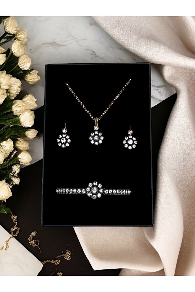 مجموعة نمط زهرة الأقحوان من حجر الزركون - 2