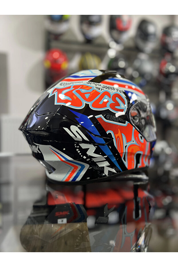 Stellar Graffiti Kapalı Kask - 2
