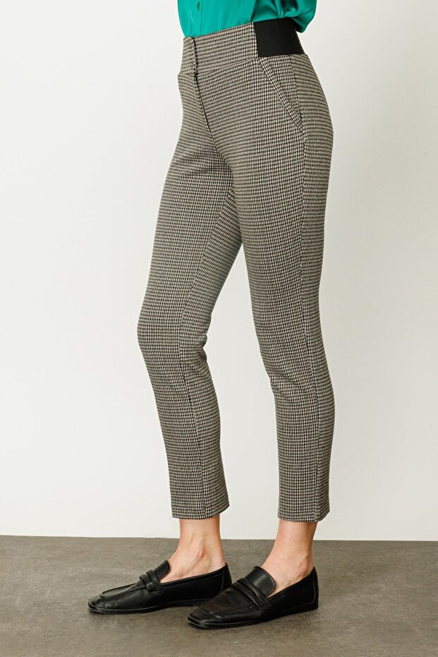 بنطلون منقوش من القماش القطني - 4