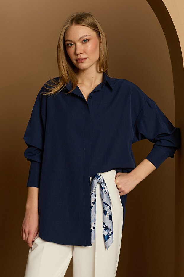 Basic Yırtmaçlı Oversize Gömlek - 1