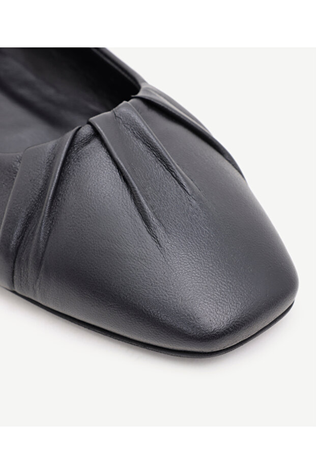 Lastikli Deri Babet - 2