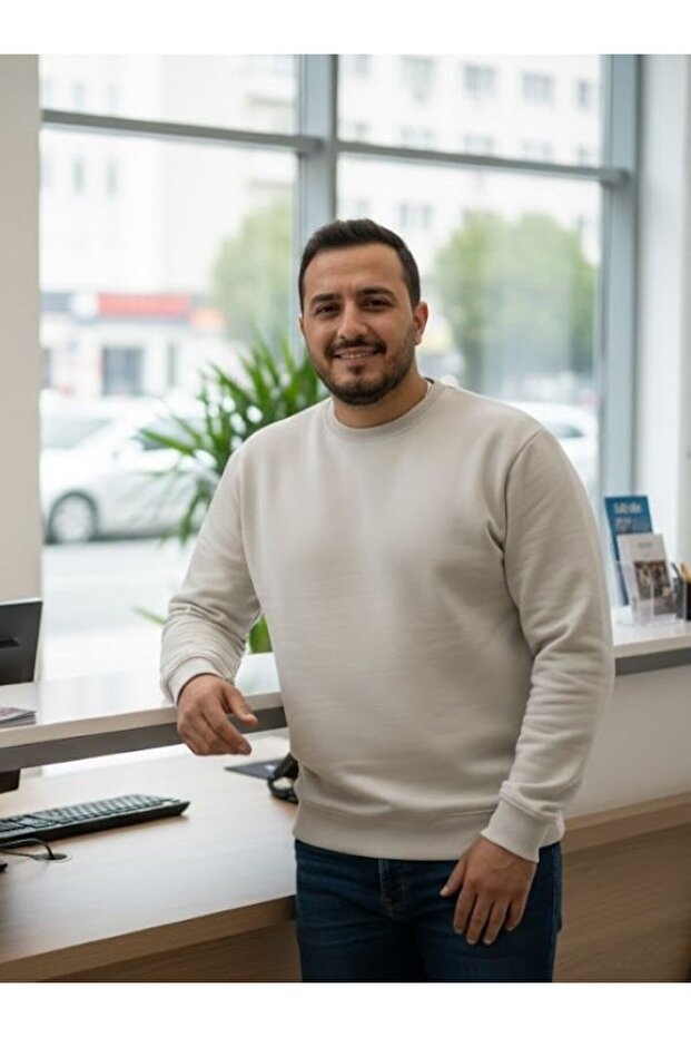 Men's Basic Round Neck Oversized Pique Sweater - 1