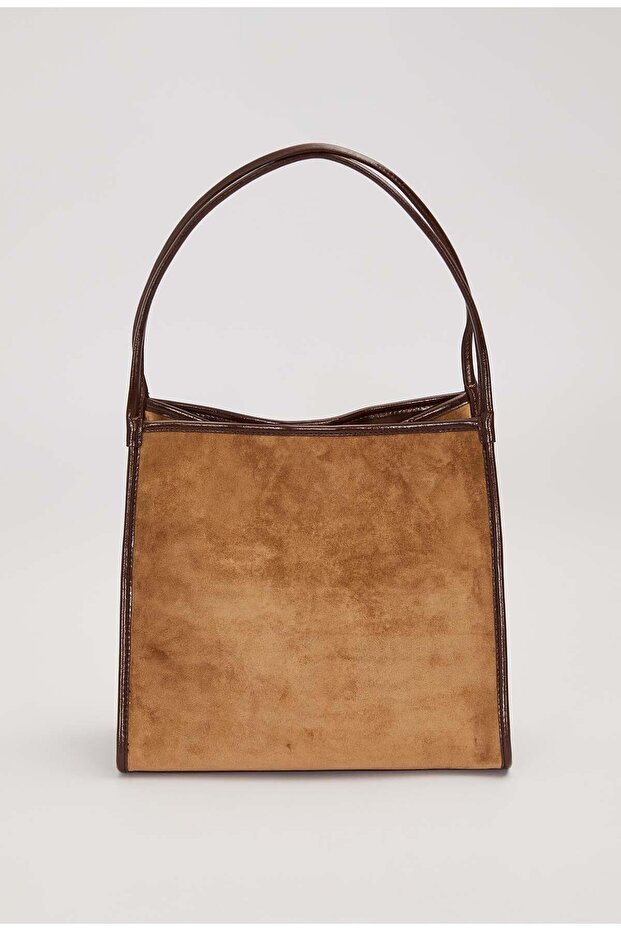 حقيبة كتف واسعة على شكل مستطيل باللون الكاكي - 4