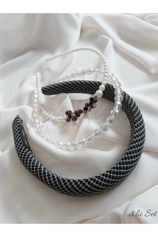 Set of 3 Spoken with Sponges and with a Row of Pearls Crown, Bride, Invitation, Celebration, Everyday, Special Day, Life