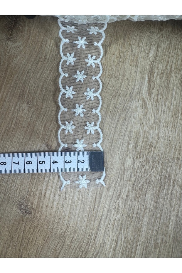 Star-Patterned Crispy Elegant Lace (1 Meter) - 4