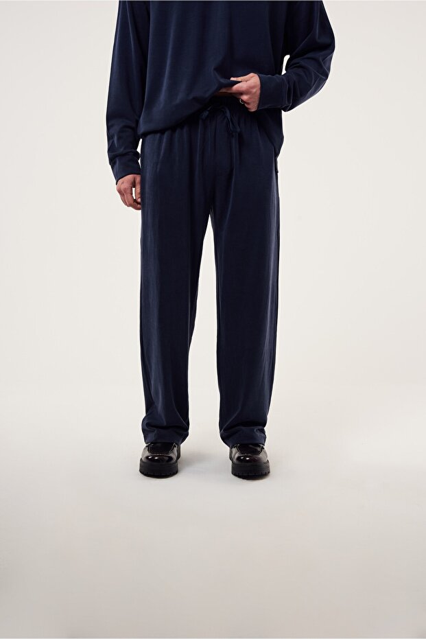 بنطلون رياضي أساسي من قماش المودال قابل للغسل - 2