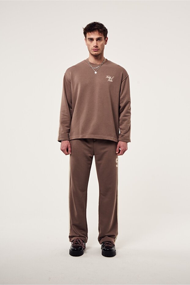 Stripe Detail Comfort Sweatshirt