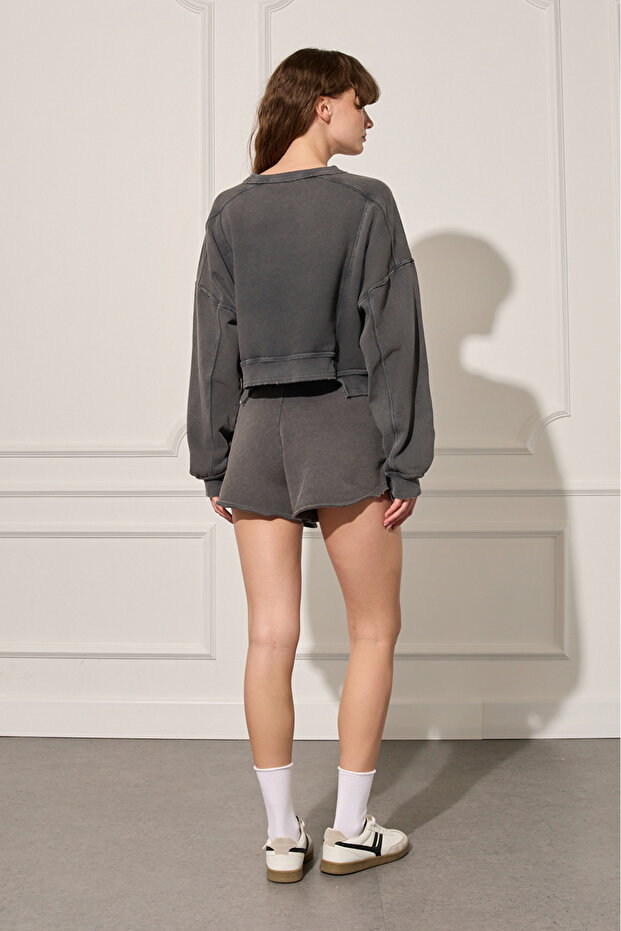 Yıkamalı Mini Şort - 3