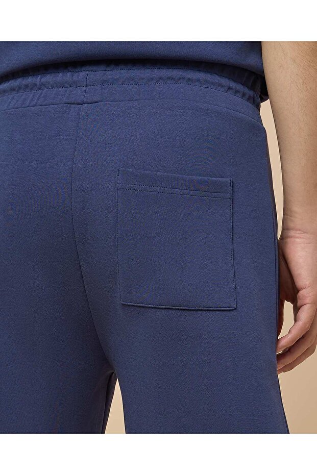 شورت رجالي أزرق فاتح سادة بخصر برباط - 6