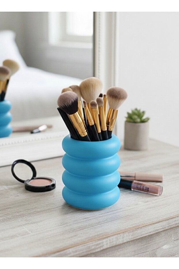 Makeup Brush Organizer – Pen Holder - Desktop Brush & Cosmetic Holder