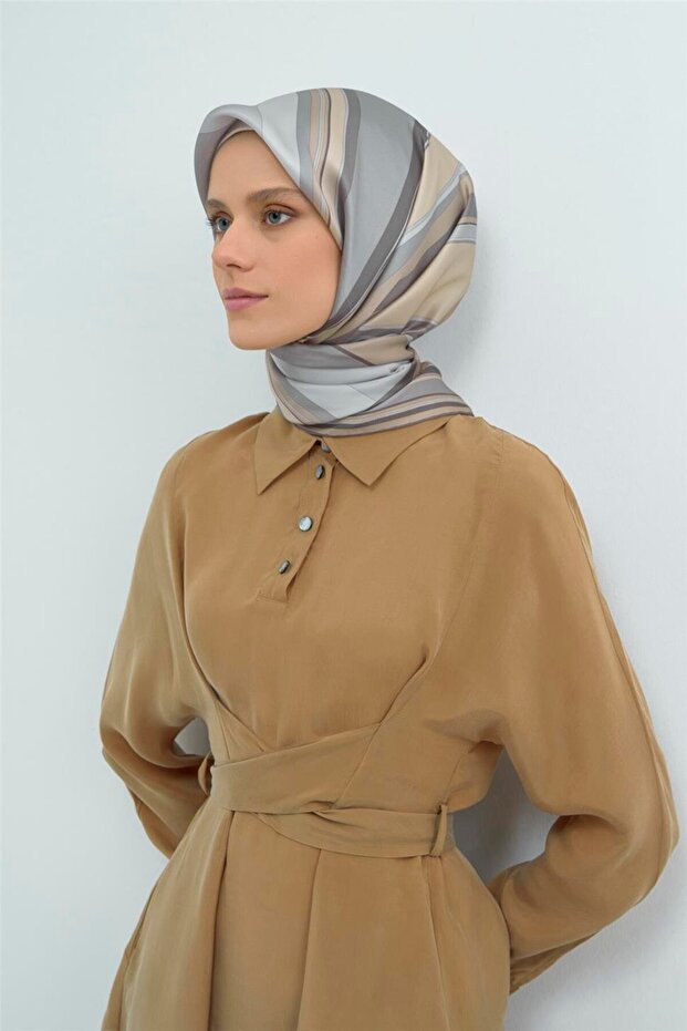 وشاح من الحرير الخالص 9514D 02