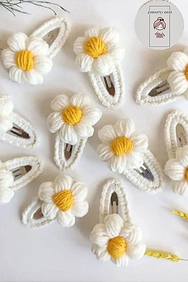Amigurumi Knitting Thread Handmade 2-Piece White Fluffy Daisy Snap Buckle Set