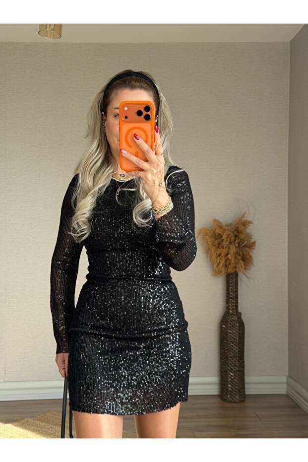 Siyah Pullu Elbise - 5