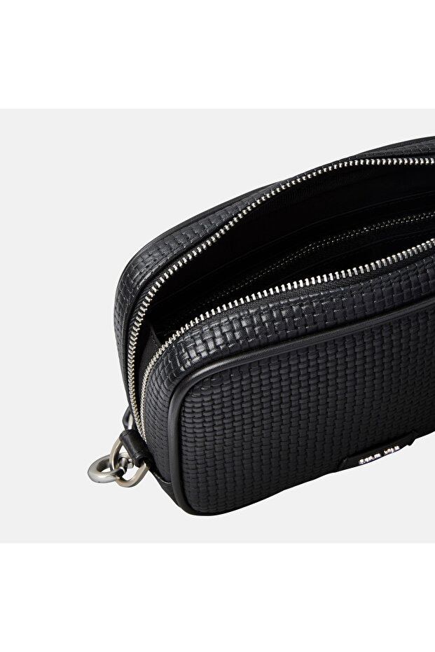 EMBOSSED WOVEN ZIP POUCH - 5