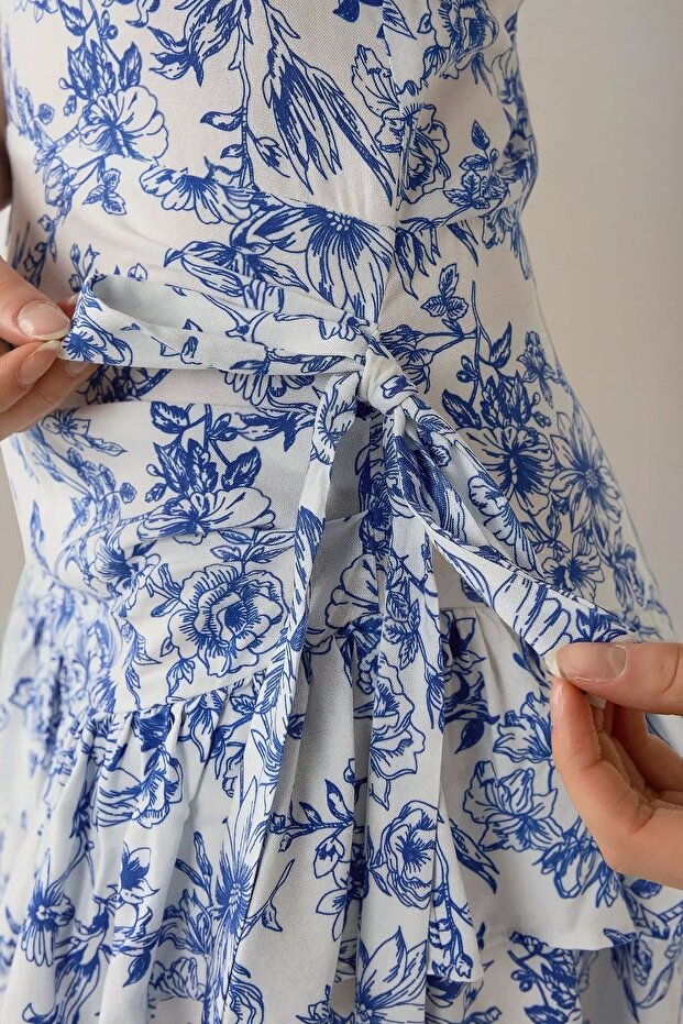 Rochie mini cu model floral - 2