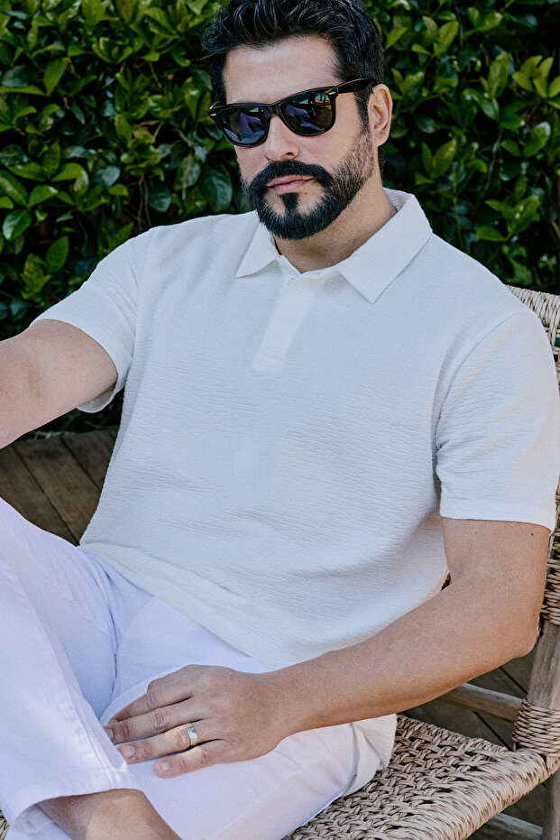 Men's White Cotton Slim Fit Slim Fit Polo Neck Jacquard Stretch T-Shirt