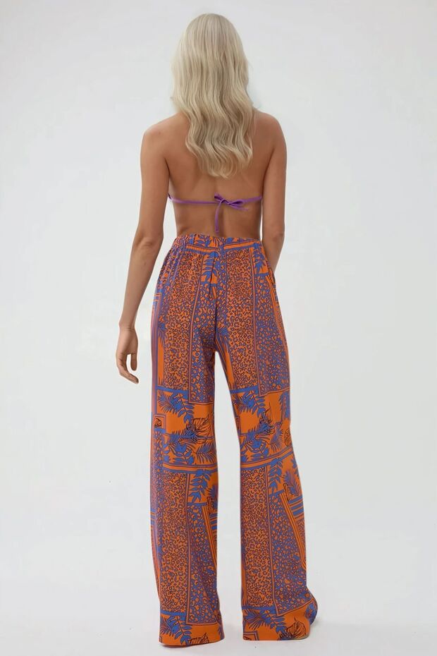 Relaxed Cut Elastic Waist Patterned Trousers - 3