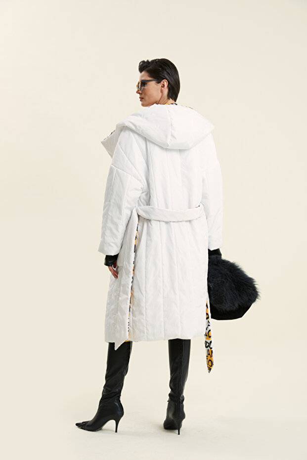 Kapüşonlu Uzun Şişme Mont - 3