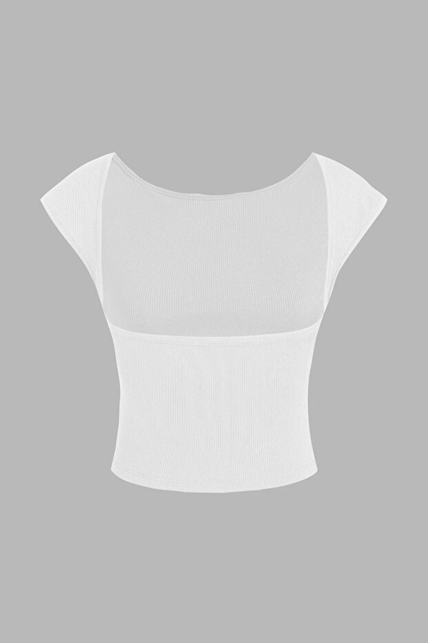 بلوزة قصيرة مفتوحة الظهر - 1