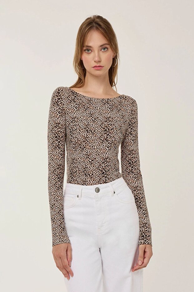 Dar Fit Hayvan Desenli Üst - 2