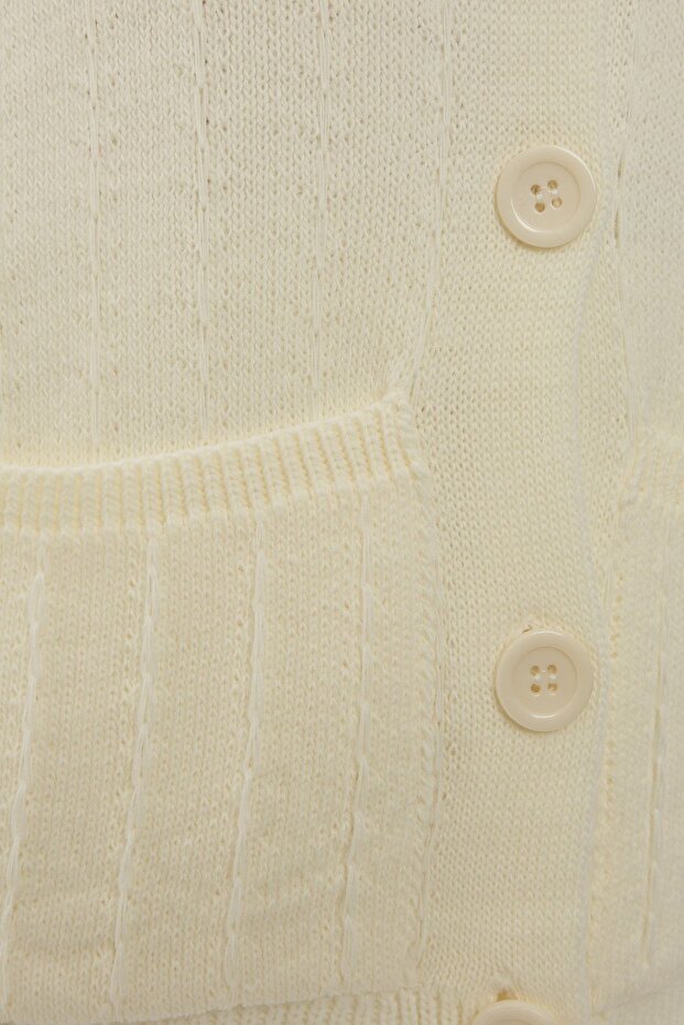 Dokulu Düğmeli Triko Hırka - 6