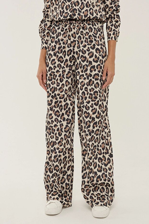 Leopard Pattern Straight Cut Trousers - 2