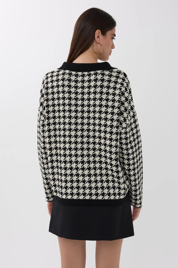 Polo Collar Houndstooth Patterned Sweater - 5