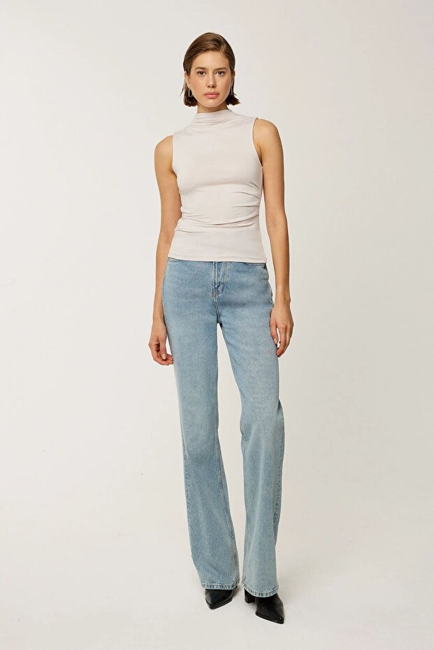 Drapeli Sıfır Kol Bluz - 2