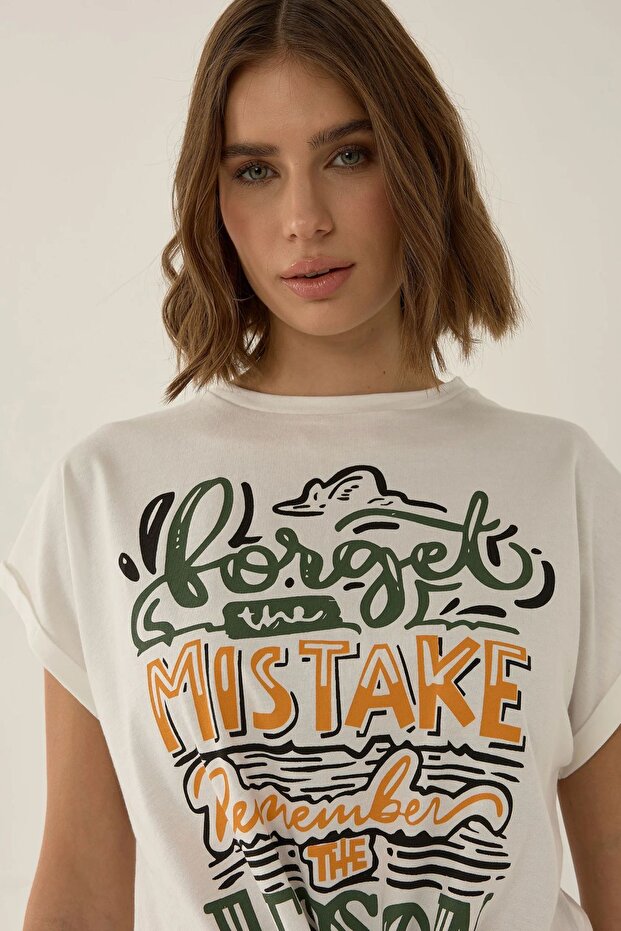 Baskılı Kısa Tişört - 6