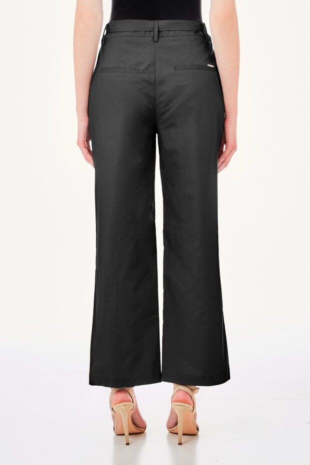 Siyah Pantolon - 2
