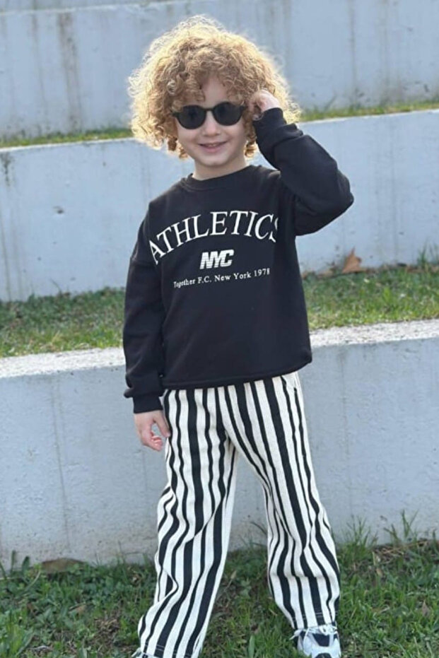 مطبوع طقم للأولاد - 2