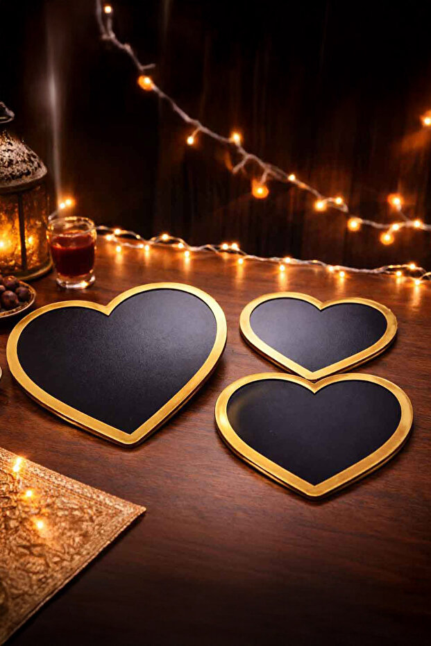 3-Piece Heart-Shaped Thin Wooden Plate Black 24 + 19 + 14cm