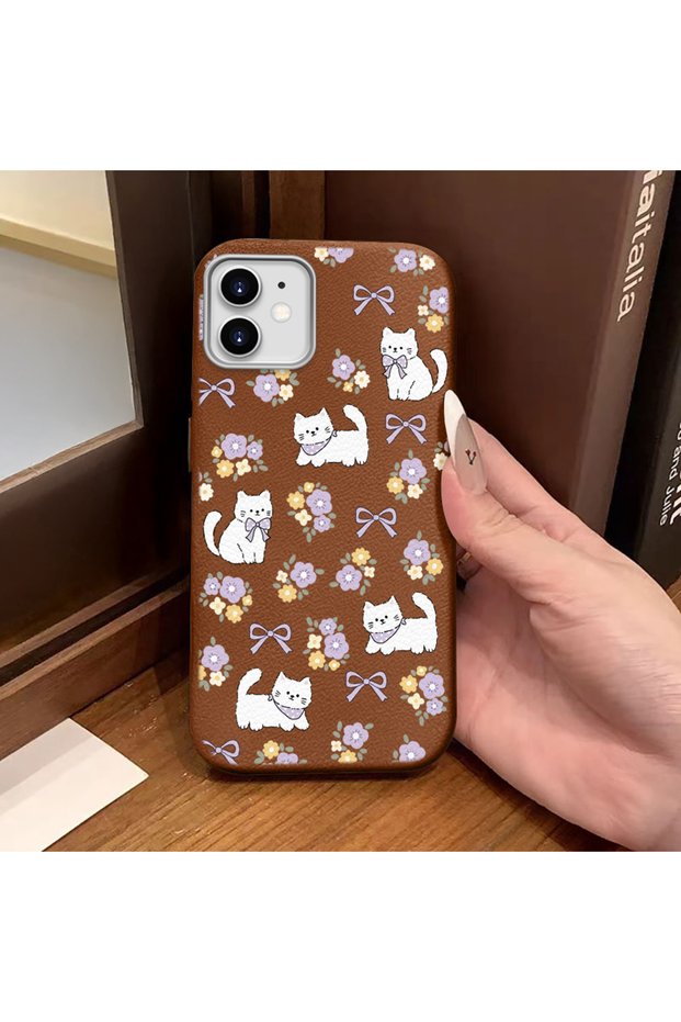iPhone 11 Compatible Brown Leather Textured Silicone Protects the Camera Shock-Absorbing Case Büğüm