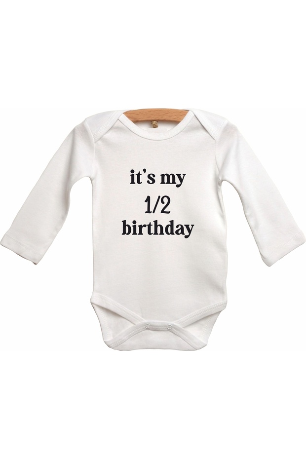 Letter Birthday 6 Months Half Age Birthday Printed Baby Bodysuit