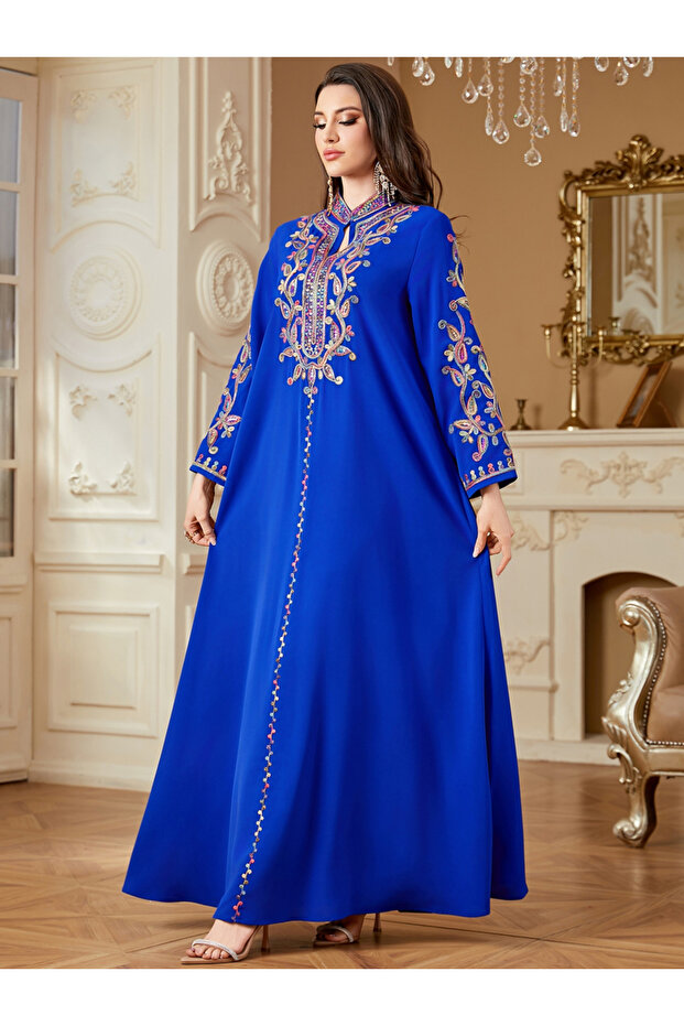 Women Embroidered Notch Neck Jalabiya